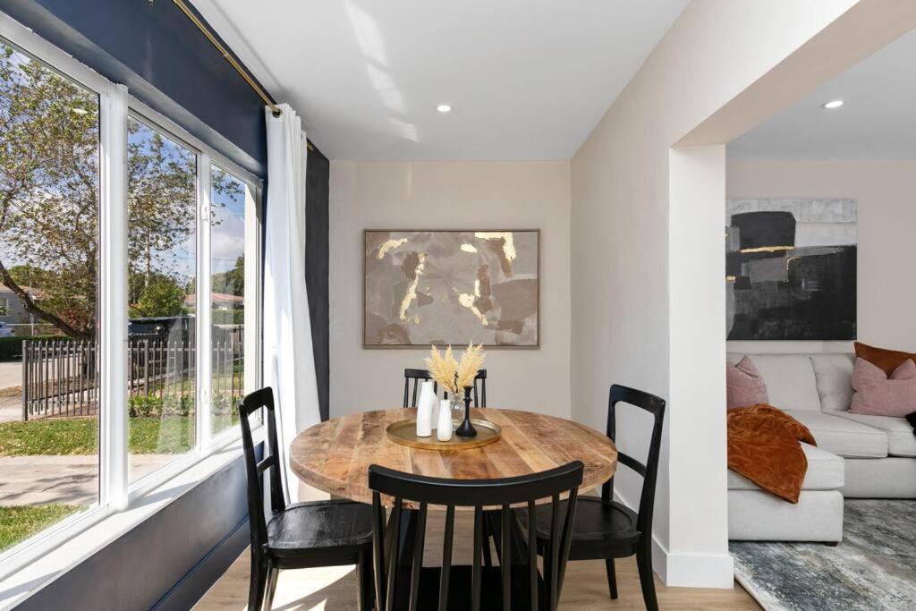 New Miami Home, Pool Near Airport And Beaches, King Bed Bagian luar foto