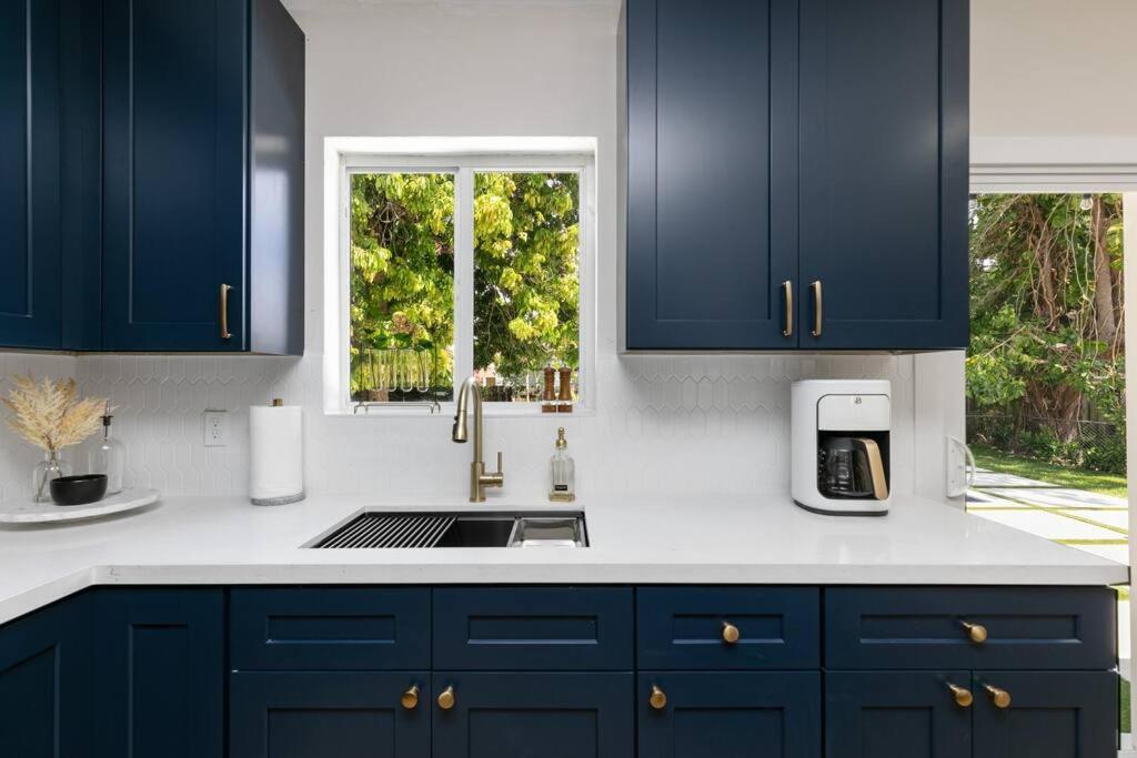 New Miami Home, Pool Near Airport And Beaches, King Bed Bagian luar foto