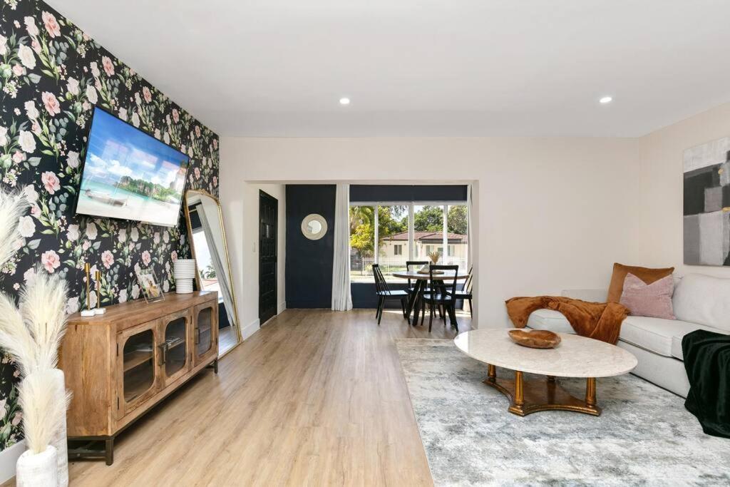 New Miami Home, Pool Near Airport And Beaches, King Bed Bagian luar foto