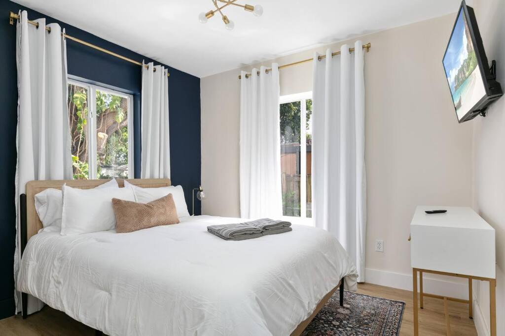 New Miami Home, Pool Near Airport And Beaches, King Bed Bagian luar foto